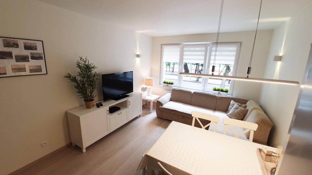 Solano Apartments Swinoujscie Bagian luar foto
